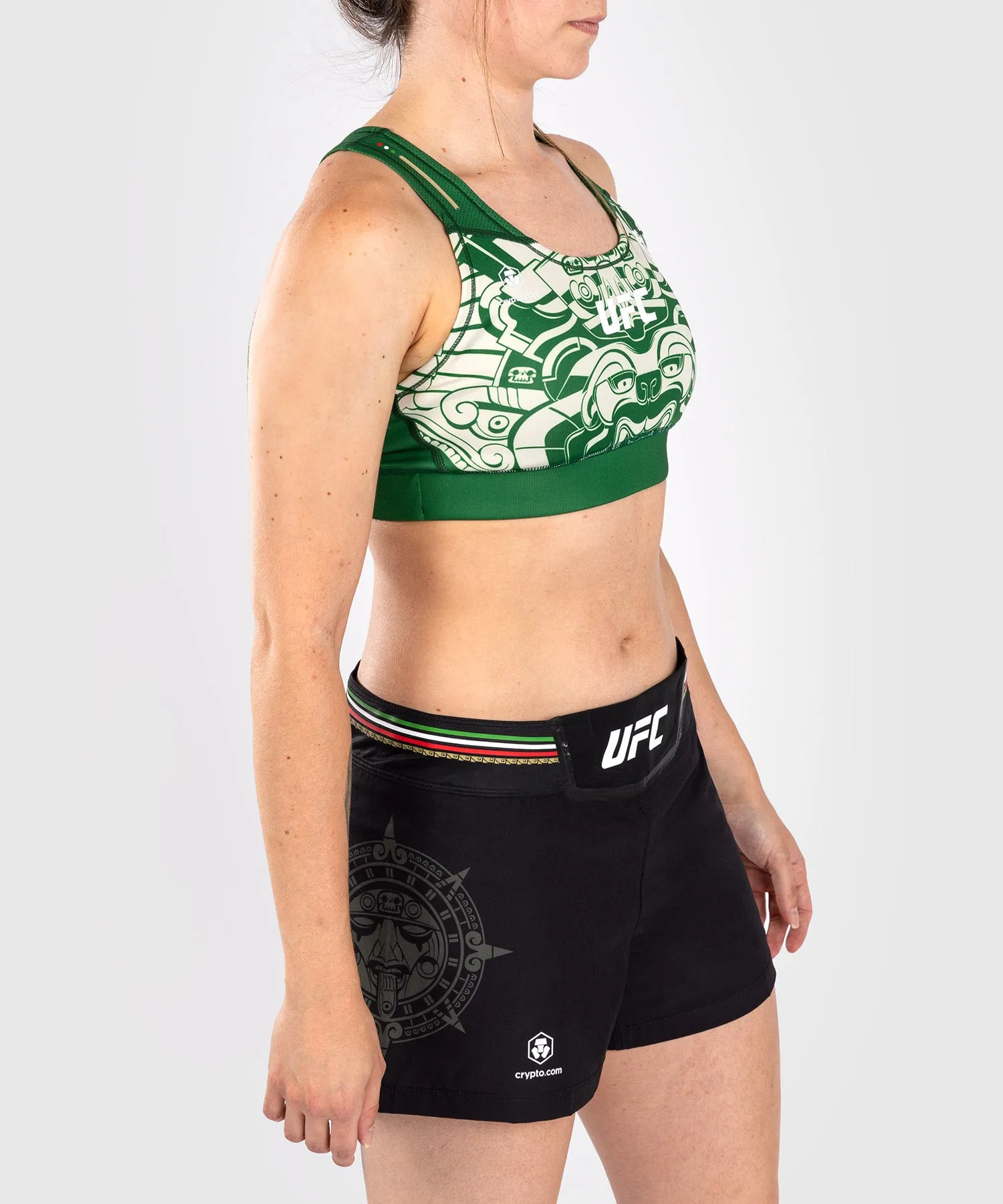 Noche UFC by Venum Authentic Fight Night Women’s Sports Bra - Green