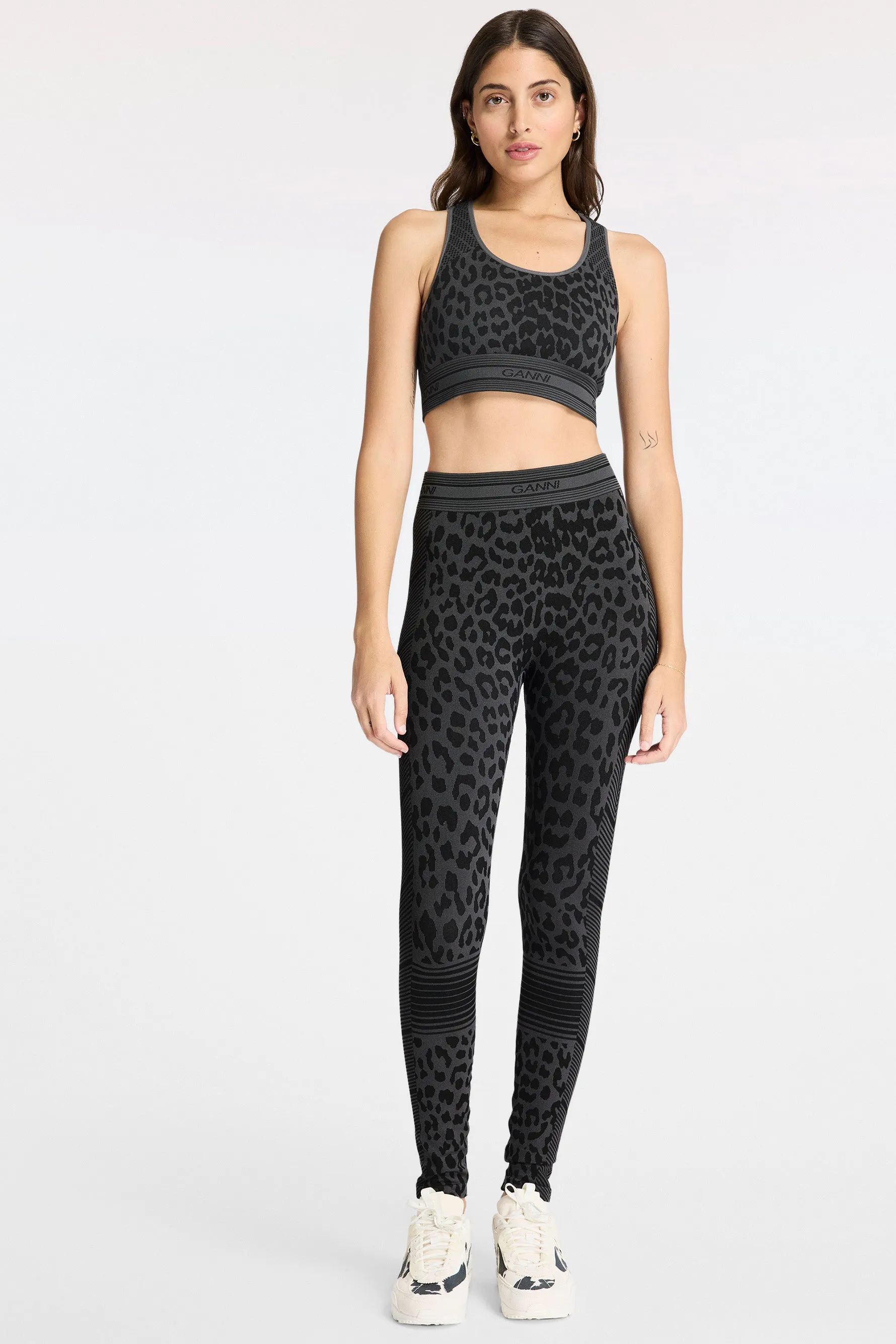 Seamless Jacquard Bra - Black