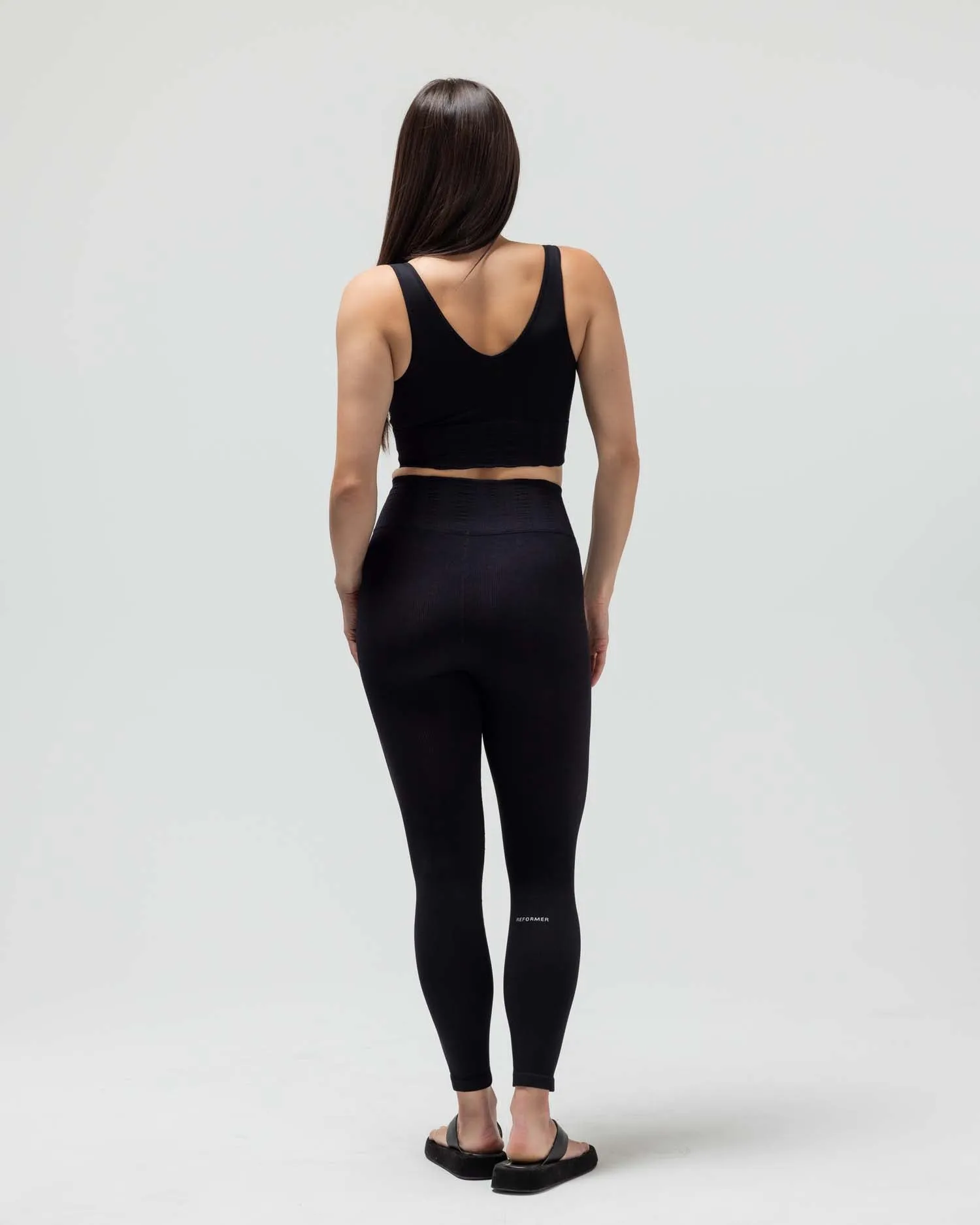 THE V-NECK SPORTS BRA