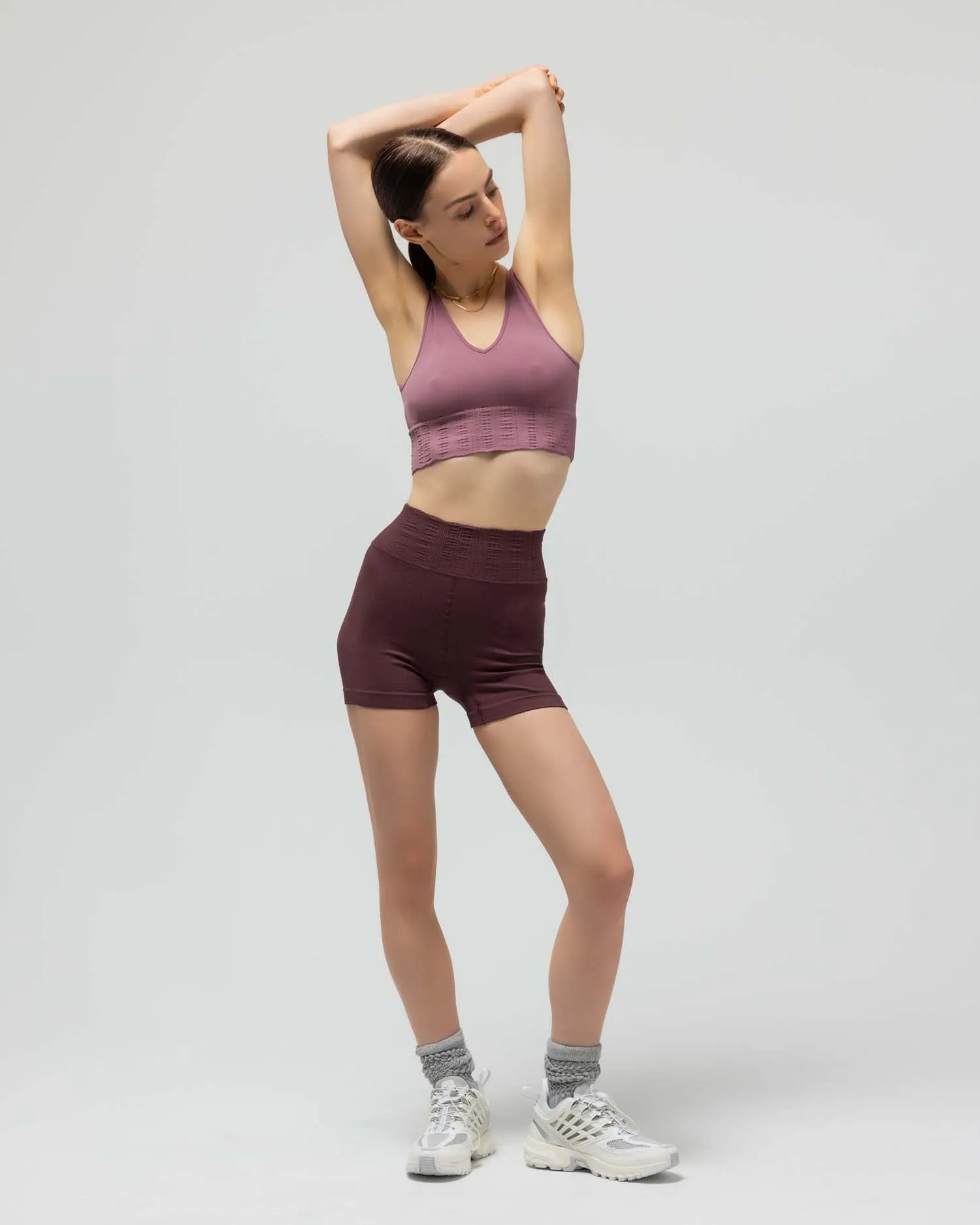 THE V-NECK SPORTS BRA