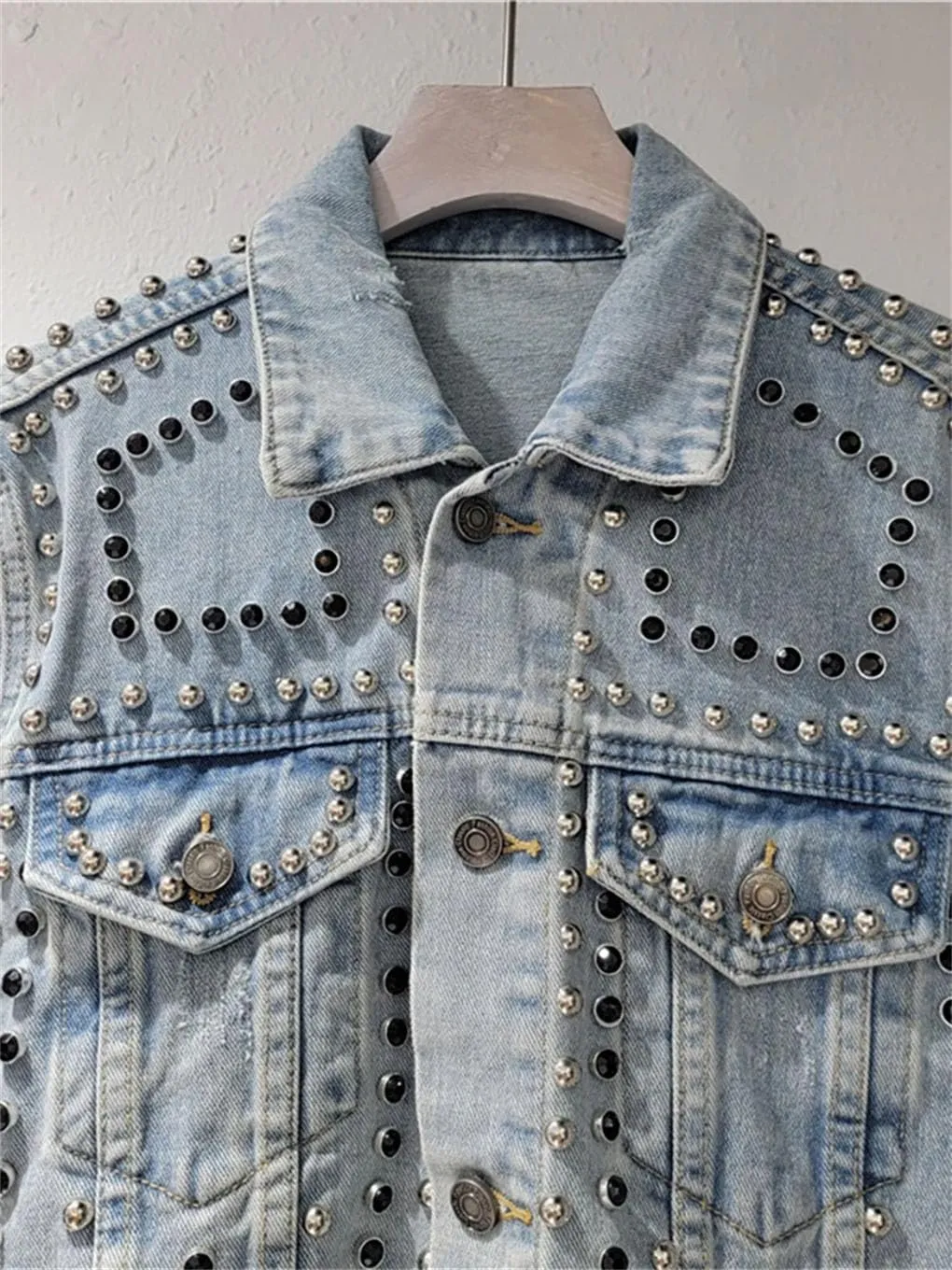 Women's Denim Coat Embroidered Flares Broken Holes Rivets Single Breasted Short Jackets